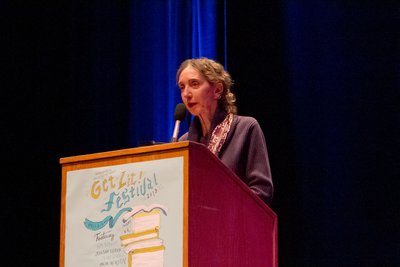 Photo of Joyce Carol Oates